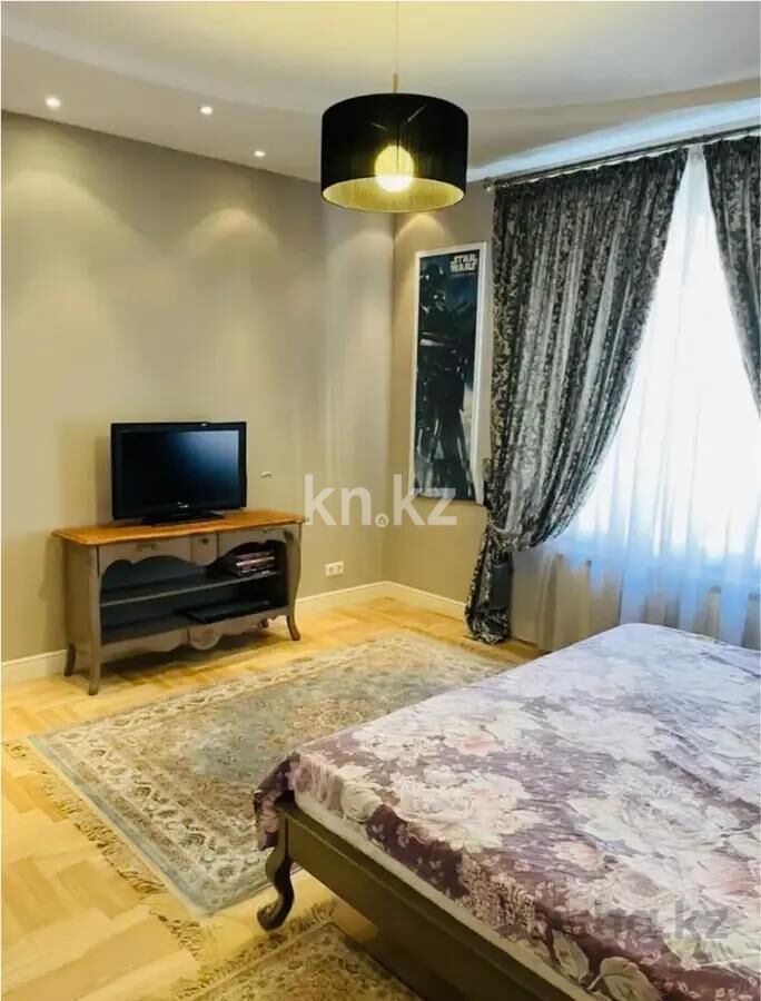 Продажа 3-комнатной квартиры, 135 м² - Продажа трехкомнатных квартир в Медеуском р-не Алматы - страница 12 фото 1 из 5