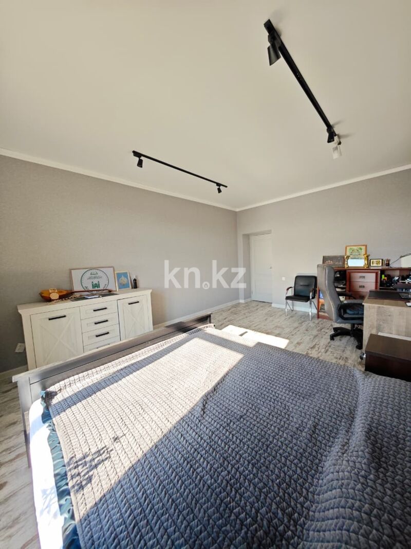 Продажа 7-комнатного дома, 450 м² - Продажа домов, коттеджей в Караганде - страница 2 фото 18 из 39