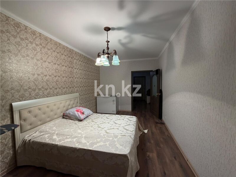 Продажа 2-комнатной квартиры, 79 м² - Продажа квартир на Юго-Востоке Караганды - страница 3 фото 11 из 30
