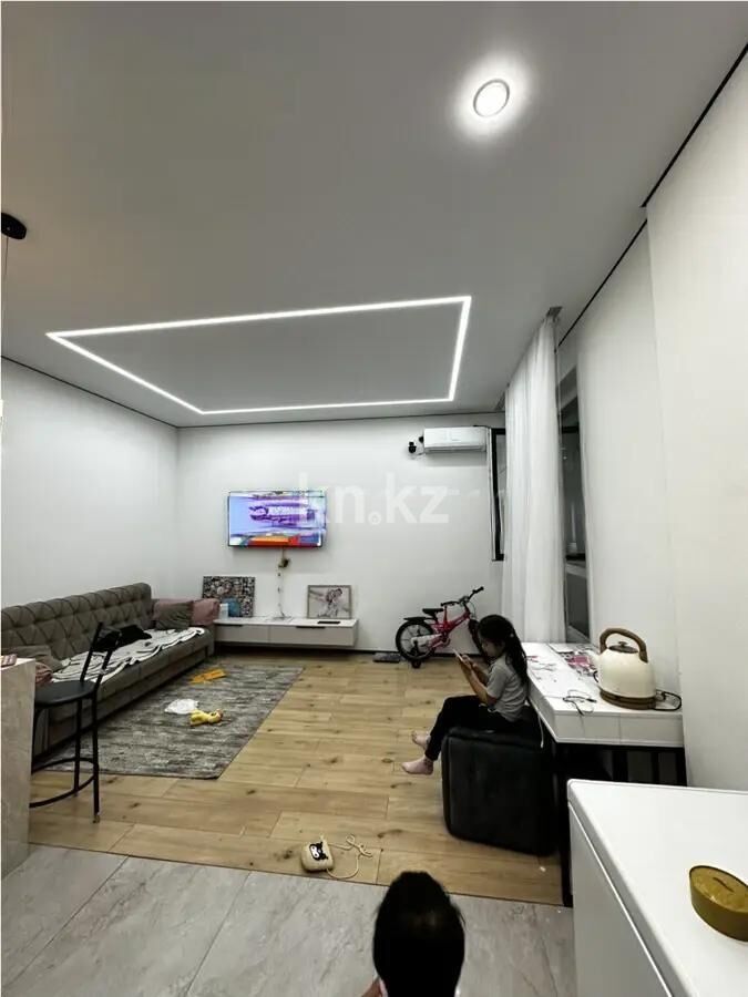 Продажа 2-комнатной квартиры, 45 м² - Продажа двухкомнатных квартир в р-не Сарайшык Астаны - страница 17 фото 1 из 4