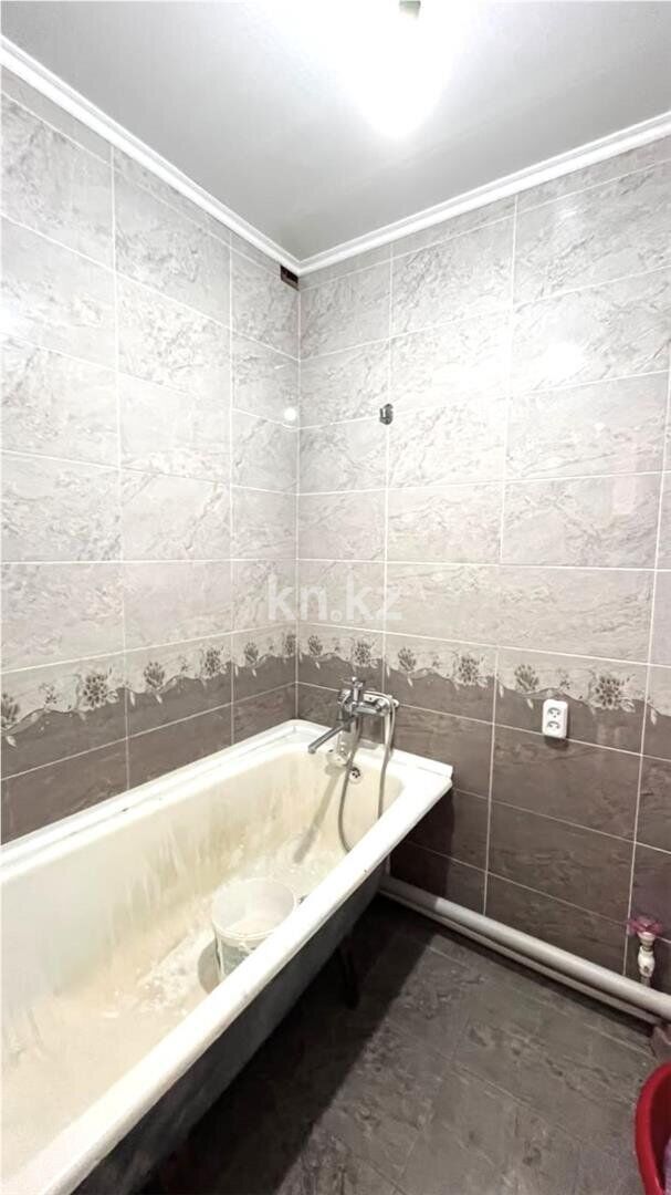 Продажа 3-комнатной квартиры, 59 м² - Продажа квартир в кирпичном доме в Казахстане - страница 10 фото 6 из 8