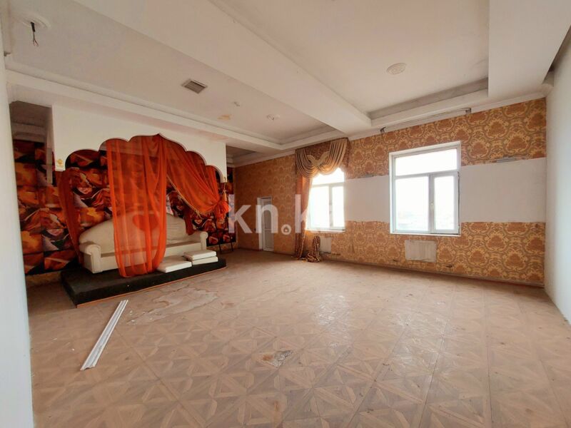 Продажа помещения, 718 м² - Продажа офисных и торговых помещений в Шымкенте фото 26 из 30