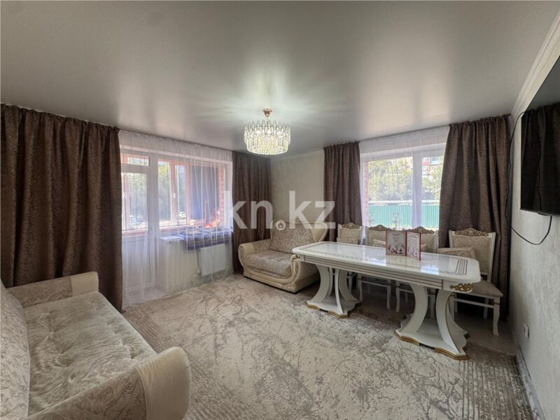 Продажа 2-комнатной квартиры, 48 м² - Продажа двухкомнатных квартир в Майкудуке Караганды - страница 11 фото 1 из 13