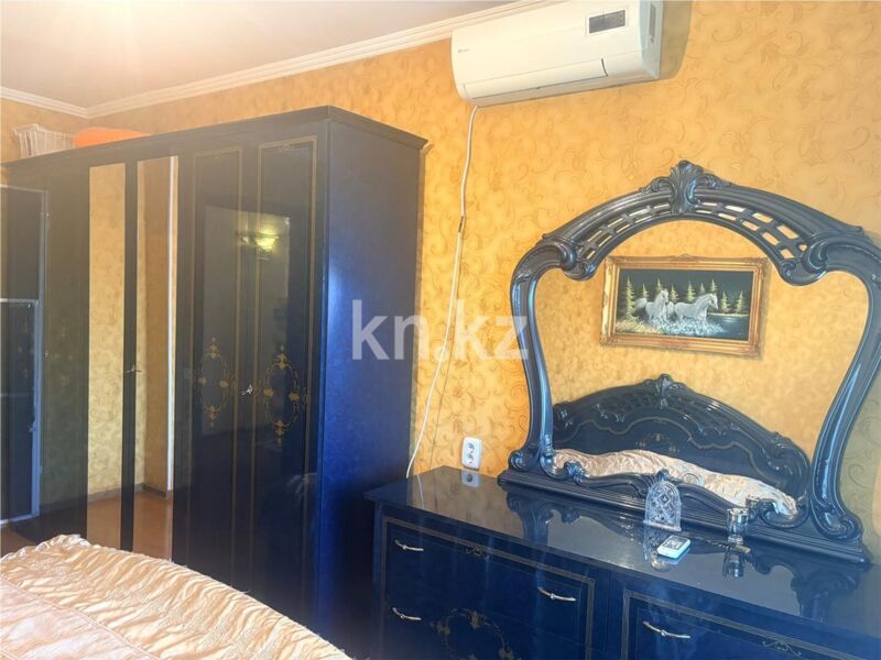 Продажа 4-комнатной квартиры, 97 м² - Продажа четырехкомнатных квартир в кирпичном доме в Караганде фото 6 из 28
