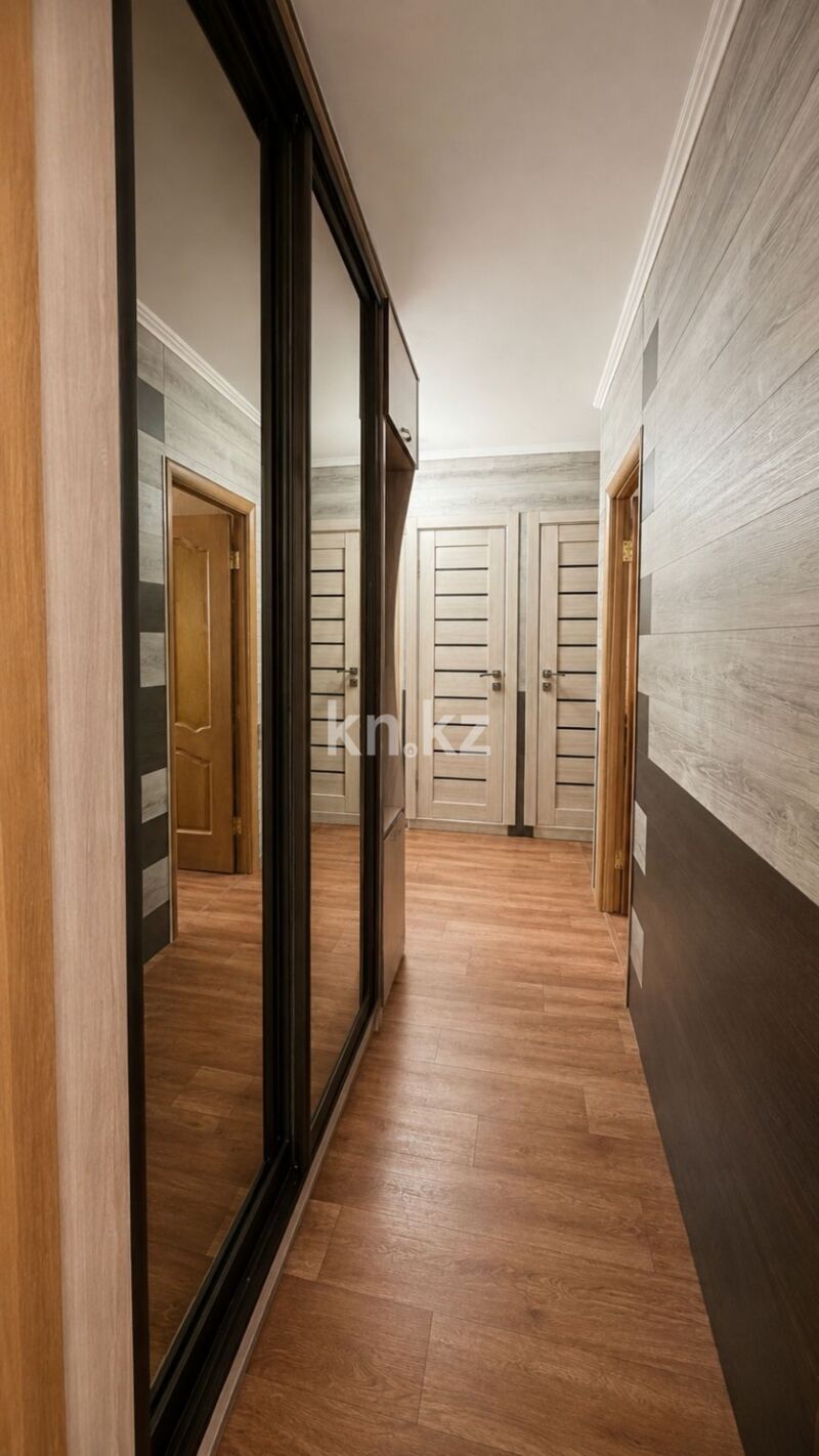 Продажа 4-комнатной квартиры, 64 м² - Продажа четырехкомнатных квартир в панельном доме в Караганде фото 16 из 17