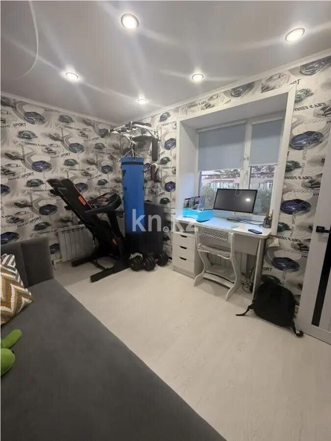 Продажа 3-комнатной квартиры, 61 м² - Продажа трехкомнатных квартир в кирпичном доме в Караганде фото 3 из 7
