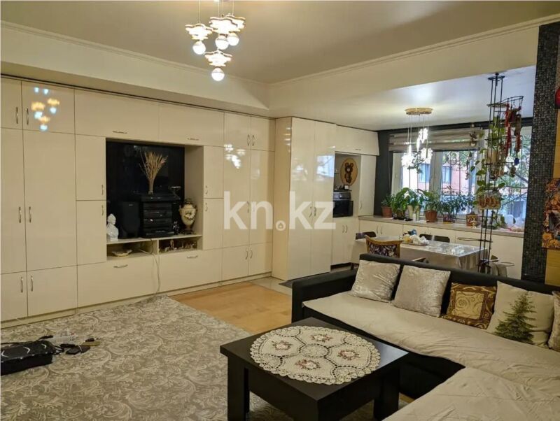 Продажа 4-комнатной квартиры, 99.1 м² - Продажа четырехкомнатных квартир в панельном доме в Казахстане фото 1 из 4
