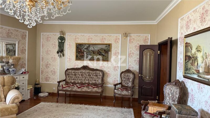 Продажа 4-комнатной квартиры, 197 м² - Продажа четырехкомнатных квартир в Караганде фото 3 из 23