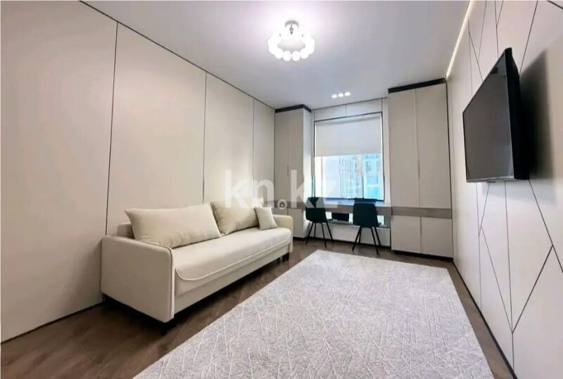 Продажа 4-комнатной квартиры, 93.5 м² - Продажа четырехкомнатных квартир в кирпичном доме в Казахстане - страница 9 фото 1 из 6
