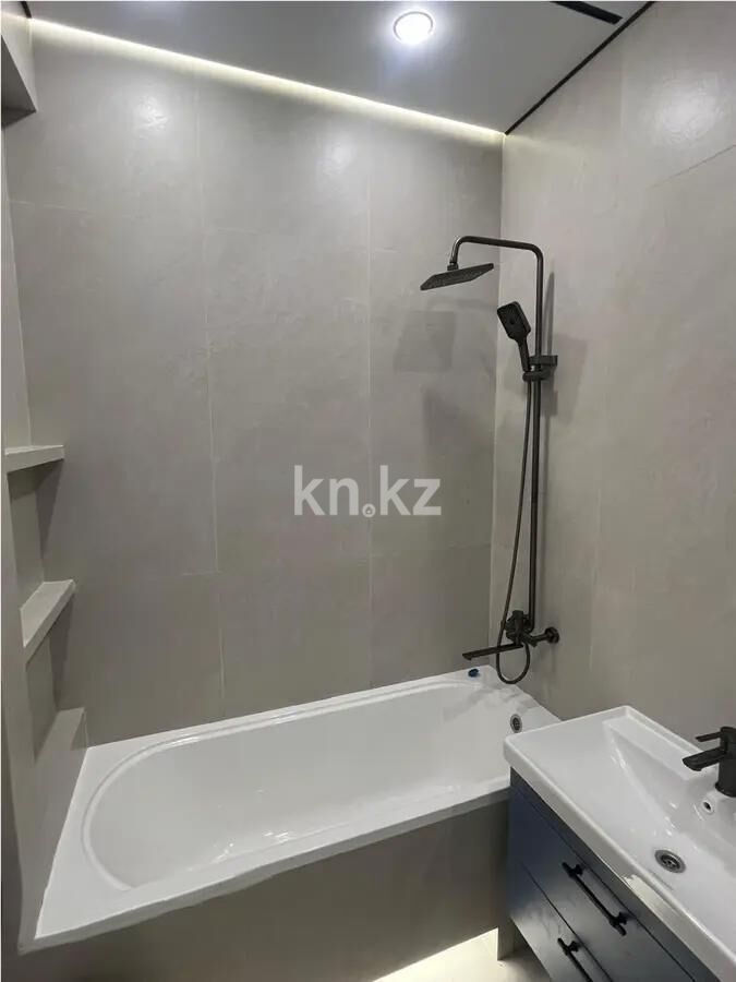 Продажа 1-комнатной квартиры, 40 м² - Продажа однокомнатных квартир в Алмалинском р-не Алматы - страница 12 фото 3 из 5