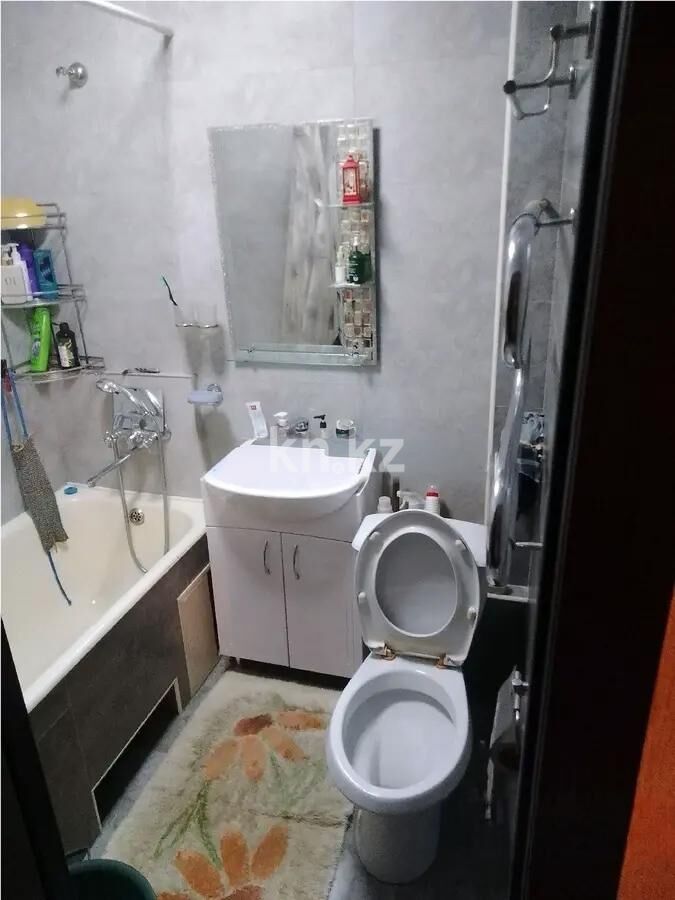 Продажа 2-комнатной квартиры, 45 м² - Продажа двухкомнатных квартир в панельном доме в Алматы - страница 20 фото 3 из 4