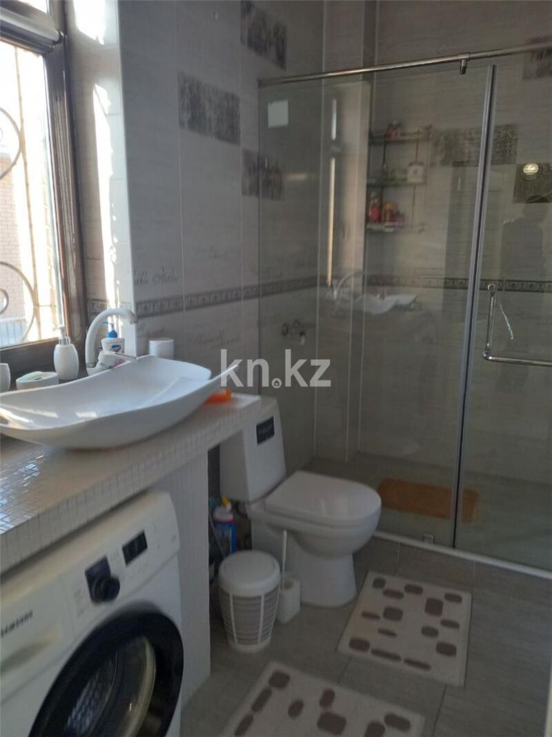 Продажа 9-комнатного дома, 286.3 м² - Продажа домов, коттеджей в Караганде - страница 5 фото 15 из 19