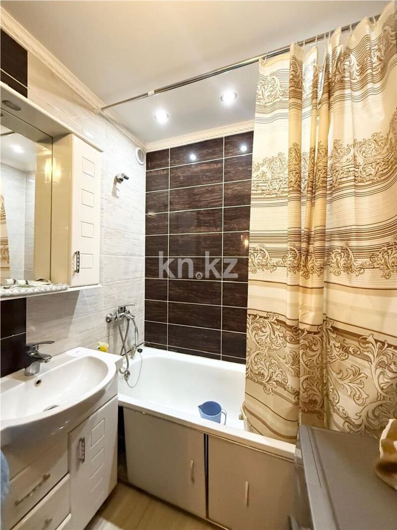 Продажа 2-комнатной квартиры, 54 м² - Продажа двухкомнатных квартир на Юго-Востоке Караганды - страница 25 фото 15 из 16