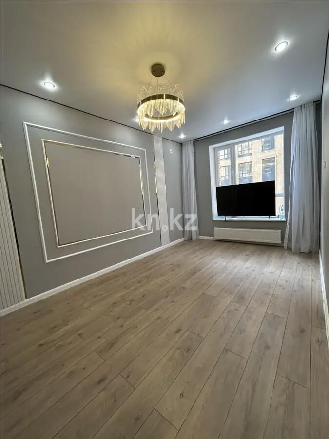 Продажа 4-комнатной квартиры, 100 м² - Продажа четырехкомнатных квартир в кирпичном доме в Казахстане - страница 16 фото 1 из 7