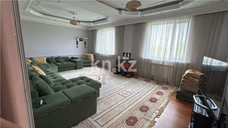 Продажа 6-комнатной квартиры, 350 м² - Продажа пятикомнатных и более квартир в кирпичном доме в Астане фото 3 из 6