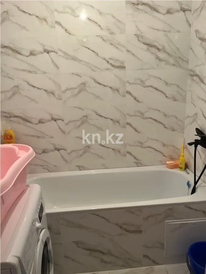 Продажа 3-комнатной квартиры, 64 м² - Продажа трехкомнатных квартир на Юго-Востоке Караганды - страница 20 фото 3 из 5