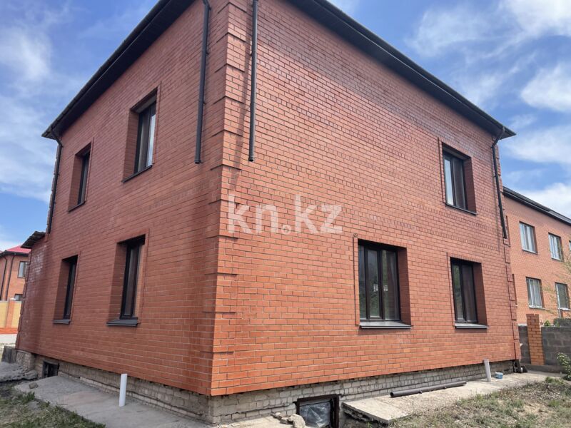 Продажа 7-комнатного дома, 325.8 м² - Продажа домов, коттеджей от собственников в Караганде фото 9 из 17