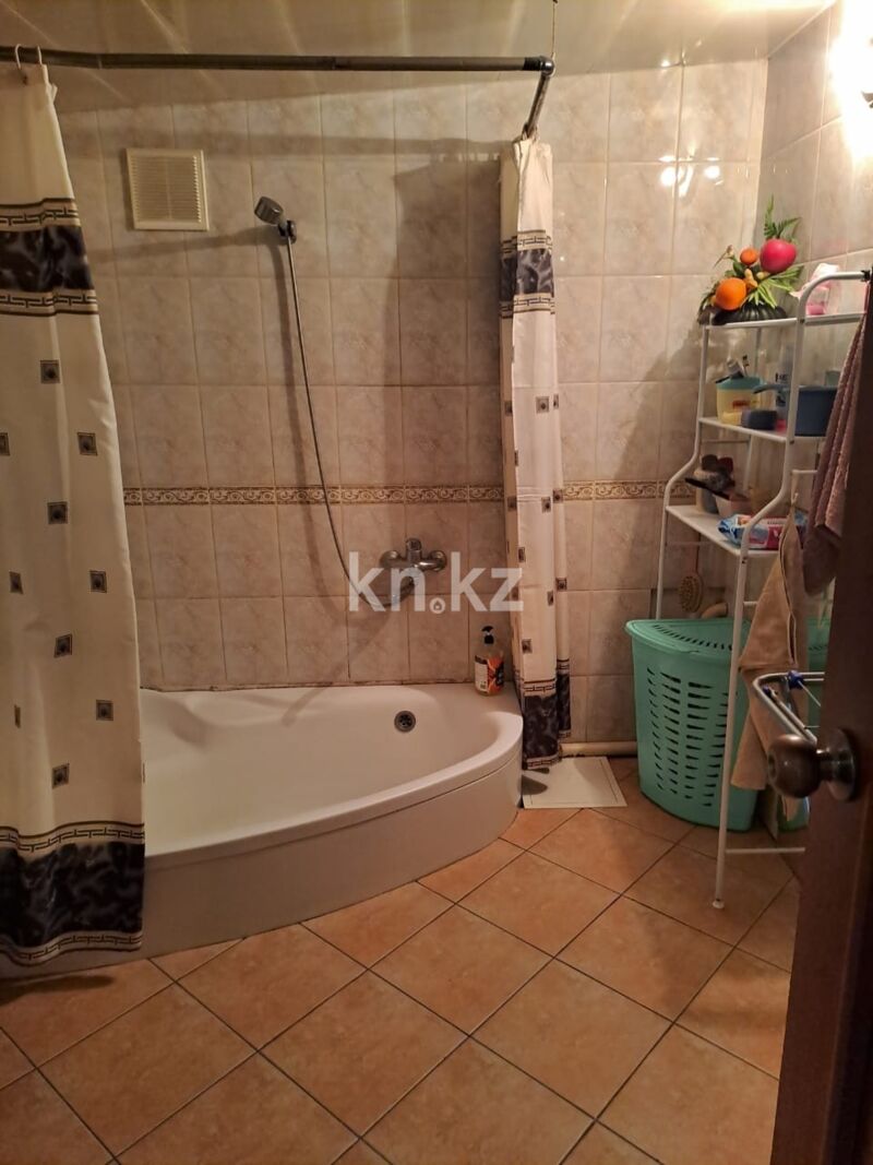 Продажа 6-комнатного дома, 91.7 м² - Недвижимость в Костанае - страница 2 фото 11 из 15