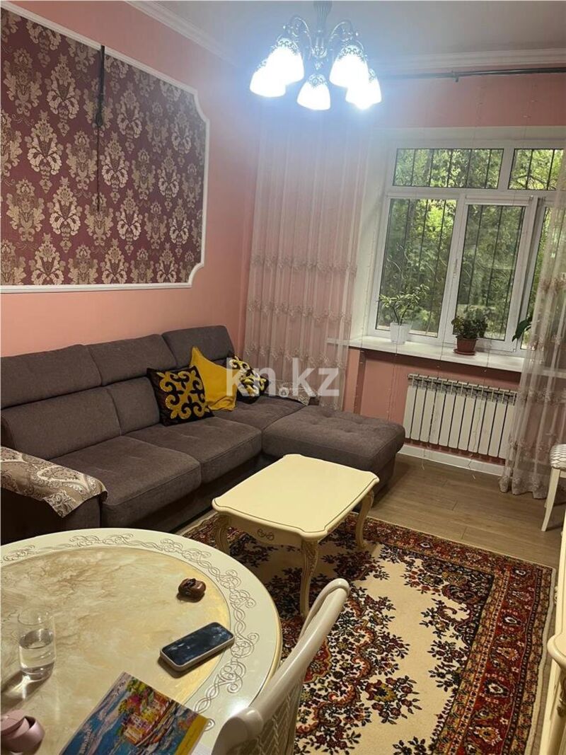 Продажа 2-комнатной квартиры, 55 м² - Продажа квартир в Караганде - страница 2 фото 1 из 14