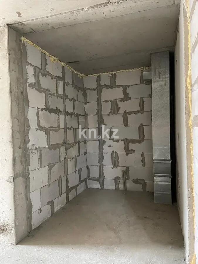 Продажа 1-комнатной квартиры, 31 м² - Продажа квартир в монолитно-каркасном доме в Казахстане - страница 14 фото 2 из 2