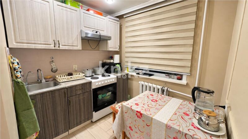 Продажа 3-комнатной квартиры, 77 м² - Продажа трехкомнатных квартир в панельном доме в Караганде фото 10 из 15