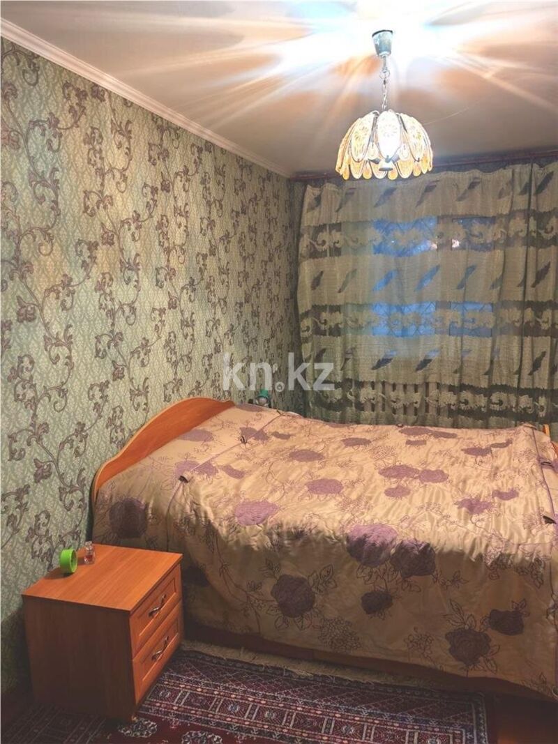 Продажа 3-комнатной квартиры, 58 м² - Продажа трехкомнатных квартир в панельном доме в Караганде - страница 2 фото 9 из 19