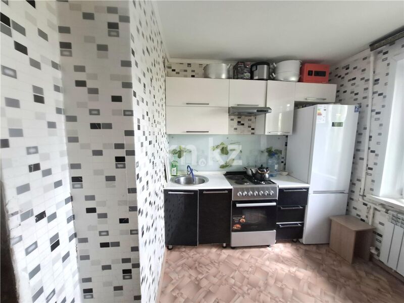 Продажа 1-комнатной квартиры, 34 м² - Продажа однокомнатных квартир в Темиртау - страница 6 фото 3 из 9