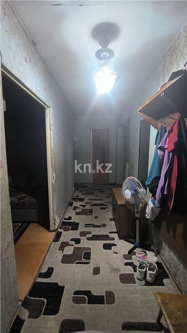 Продажа 4-комнатной квартиры, 74 м² - Продажа четырехкомнатных квартир в кирпичном доме в Караганде - страница 3 фото 14 из 16