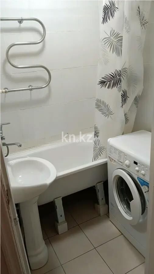 Продажа 1-комнатной квартиры, 30 м² - Продажа однокомнатных квартир в панельном доме в Караганде - страница 4 фото 3 из 5