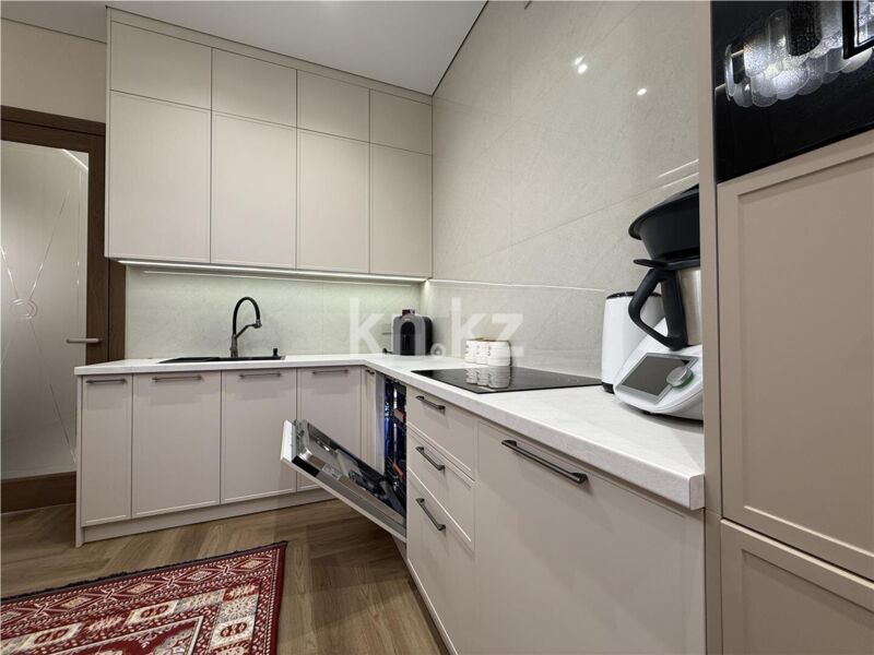 Продажа 4-комнатной квартиры, 130 м² - Продажа квартир в новостройках Караганды фото 16 из 29