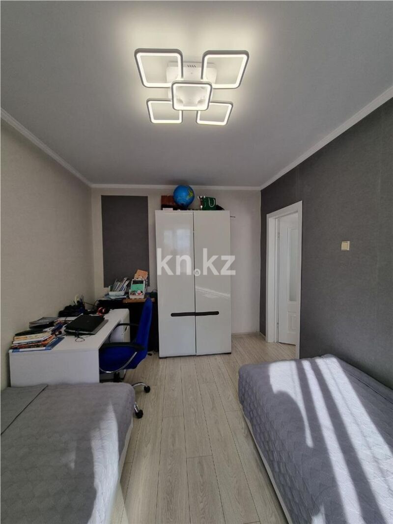 Продажа 4-комнатной квартиры, 82 м² - Продажа четырехкомнатных квартир в Караганде - страница 3 фото 4 из 19