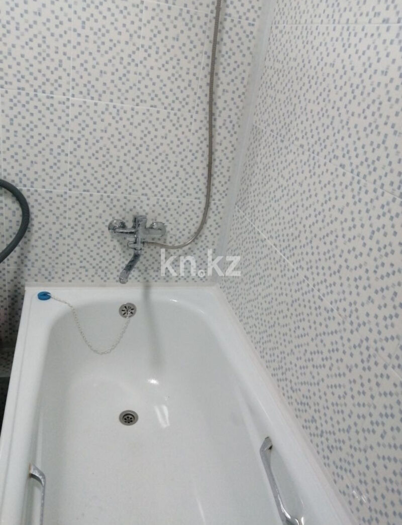 Аренда 2-комнатной квартиры посуточно, 40 м² - Аренда двухкомнатных квартир посуточно в Казахстане - страница 3 фото 7 из 17