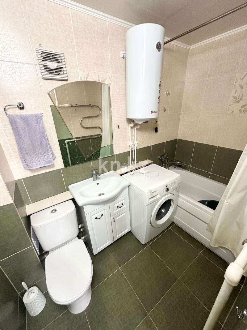 Продажа 3-комнатной квартиры, 70 м² - Продажа квартир в районе Михайловка в Караганде фото 13 из 18