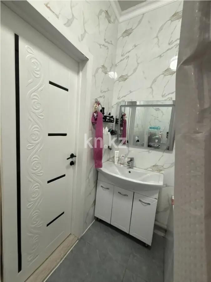 Продажа 2-комнатной квартиры, 44 м² - Продажа двухкомнатных квартир в р-не Сарыарка Астаны - страница 18 фото 1 из 2