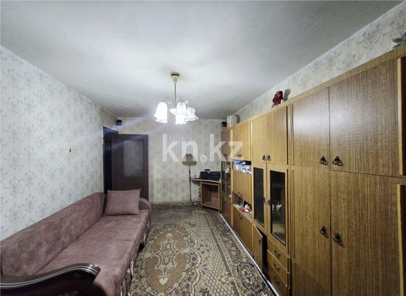 Продажа 3-комнатной квартиры, 63 м² - Продажа трехкомнатных квартир в Темиртау - страница 2 фото 2 из 16