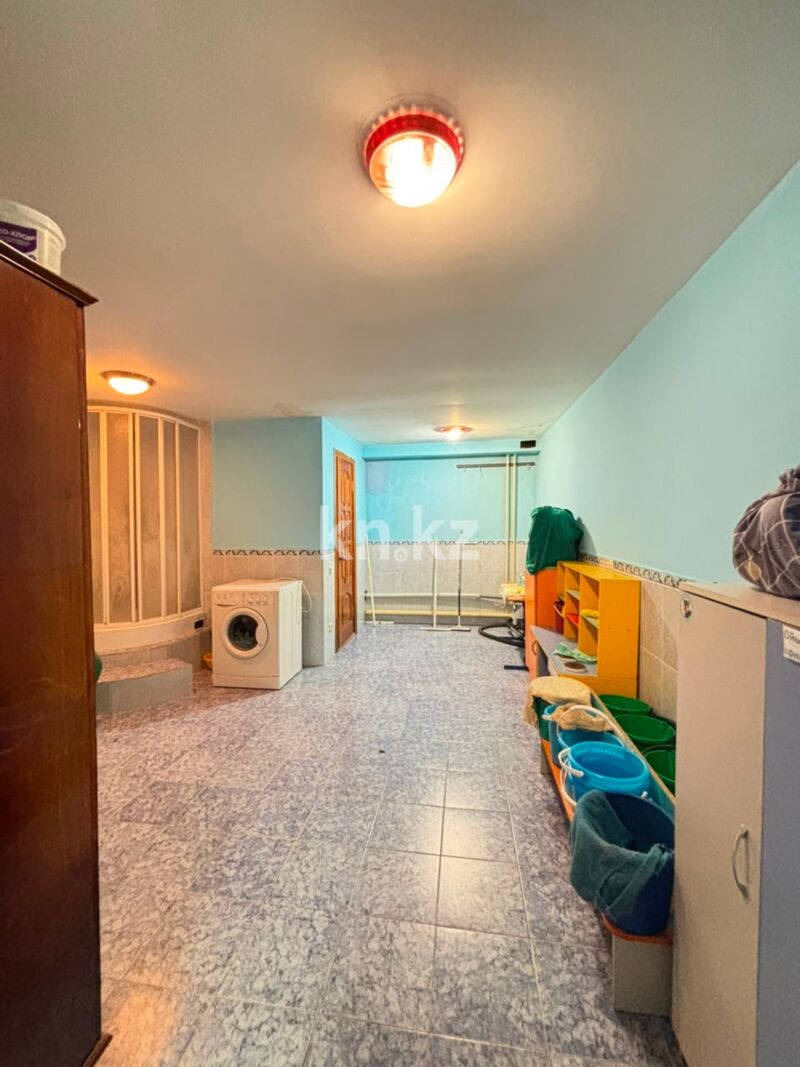 Продажа 8-комнатного дома, 534 м² - Недвижимость в Астане - страница 11 фото 38 из 40