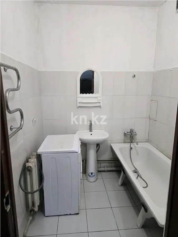 Продажа 2-комнатной квартиры, 65 м² - Продажа двухкомнатных квартир в панельном доме в Алматы фото 4 из 4