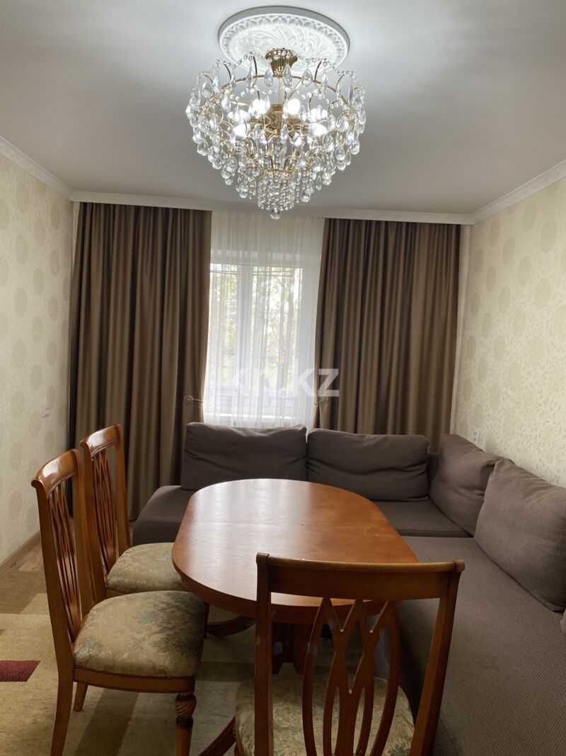 Продажа 3-комнатной квартиры, 62 м² - Продажа трехкомнатных квартир на Юго-Востоке Караганды фото 2 из 12