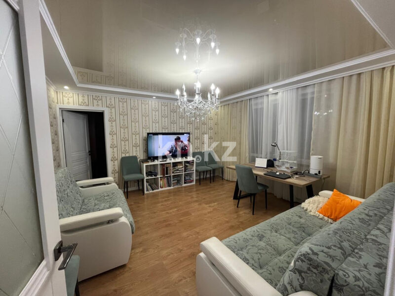 Продажа 4-комнатной квартиры, 80 м² - Продажа квартир в районе Юго-Восток в Караганде фото 4 из 8