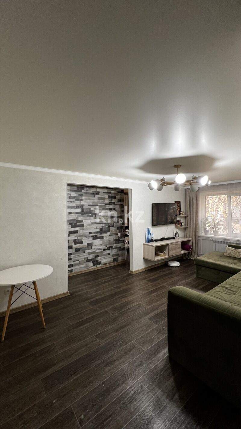 Продажа 3-комнатной квартиры, 58.1 м² - Продажа трехкомнатных квартир в панельном доме в Караганде фото 6 из 14