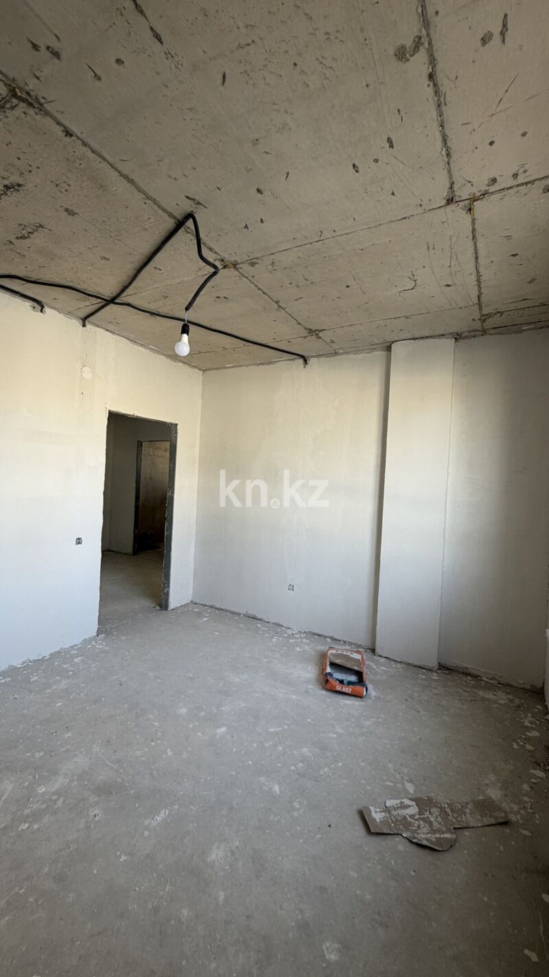 Продажа 3-комнатной квартиры, 95 м² - Недвижимость в Шымкенте - страница 2 фото 13 из 19