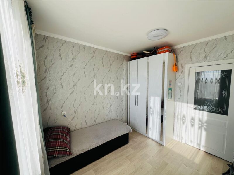 Продажа 3-комнатной квартиры, 64 м² - Продажа трехкомнатных квартир в Майкудуке Караганды - страница 8 фото 5 из 14