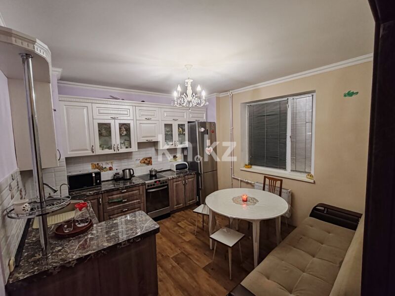 Продажа 3-комнатной квартиры, 80 м² - Продажа квартир в монолитно-каркасном доме в Караганде - страница 4 фото 8 из 11