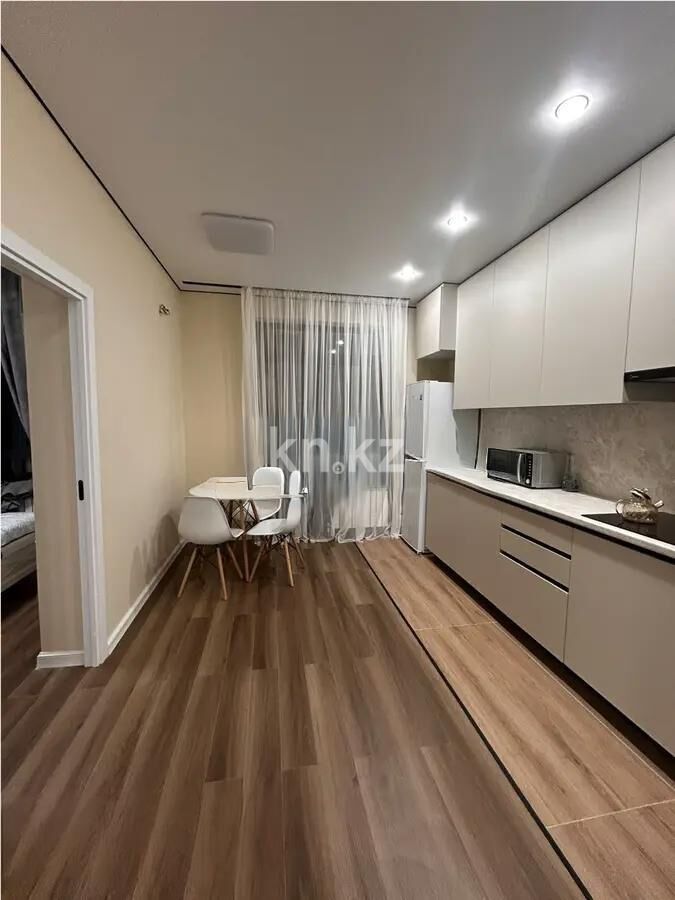 Продажа 2-комнатной квартиры, 45 м² - Продажа двухкомнатных квартир от собственников в Казахстане - страница 3 фото 3 из 4