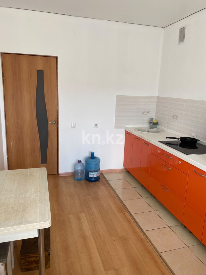 Аренда 2-комнатной квартиры, 52 м² - Продажа земельных участков в Жезказгане фото 1 из 10