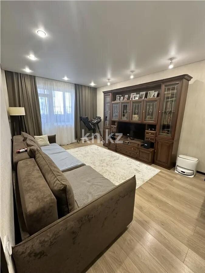 Продажа 3-комнатной квартиры, 80 м² - Продажа трехкомнатных квартир в Казахстане - страница 7 фото 1 из 8