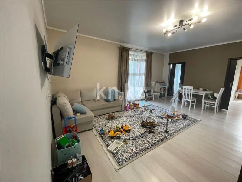 Продажа 3-комнатной квартиры, 60 м² - Продажа квартир в Караганде - страница 3 фото 1 из 5