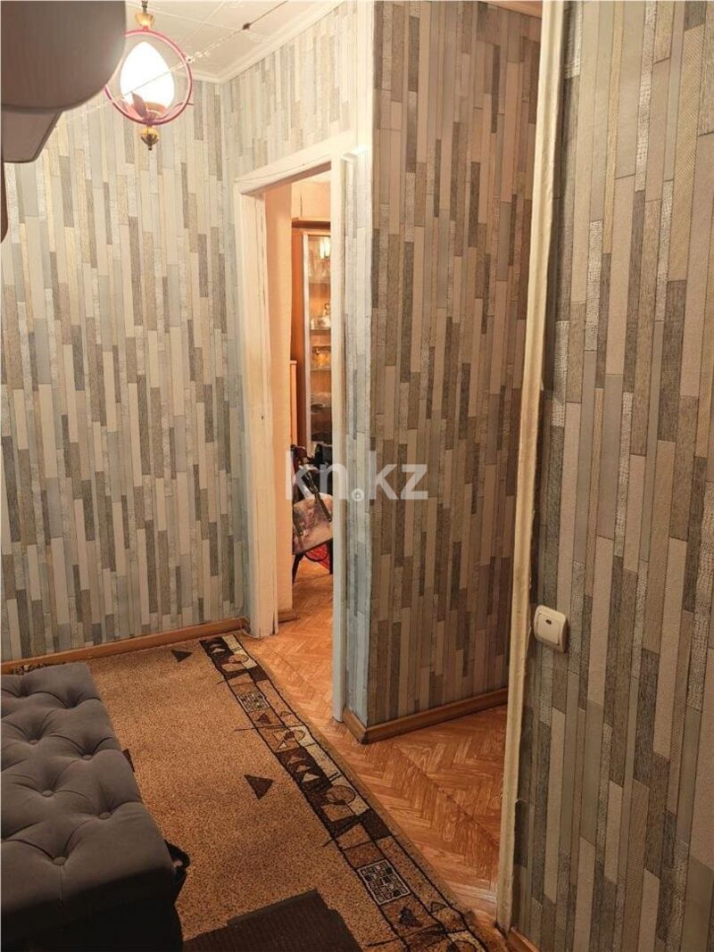 Продажа 3-комнатной квартиры, 58 м² - Продажа трехкомнатных квартир в панельном доме в Караганде - страница 2 фото 17 из 19