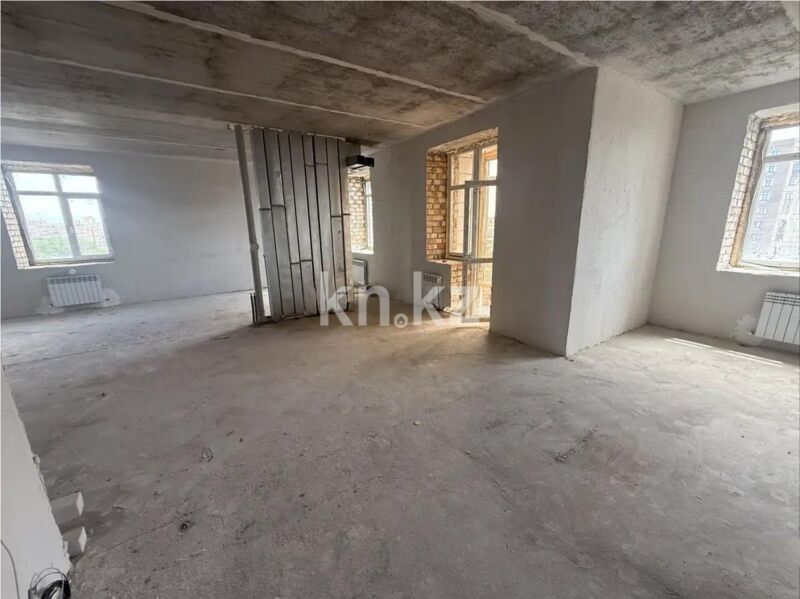 Продажа 3-комнатной квартиры, 71 м² - Продажа трехкомнатных квартир на Юго-Востоке Караганды - страница 17 фото 1 из 4