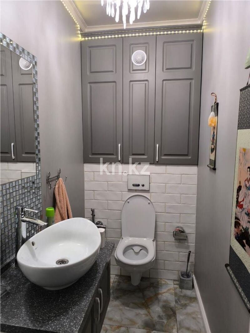 Продажа 5-комнатной квартиры, 107 м² - Продажа квартир в районе Город в Караганде фото 12 из 13